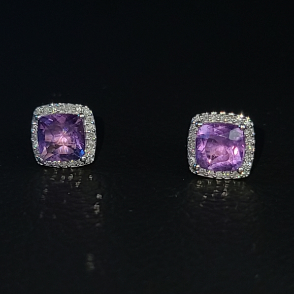 Jewlery Set - Picture 1 of 2